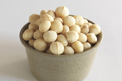 Macadamia nuts in a bowl