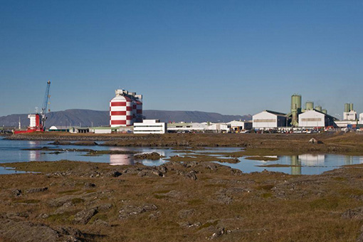 Regain aluminium smelter potliner recycling