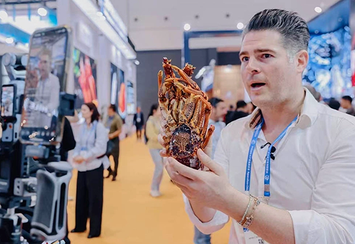 James Clarke uses livestreaming to showcase a lobster