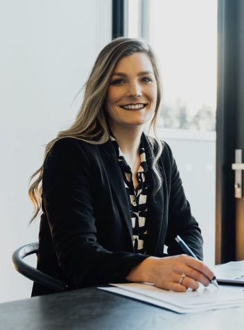 Megan Wallace - Director and Licence Immigration Advisor, Vita Nova Limited
