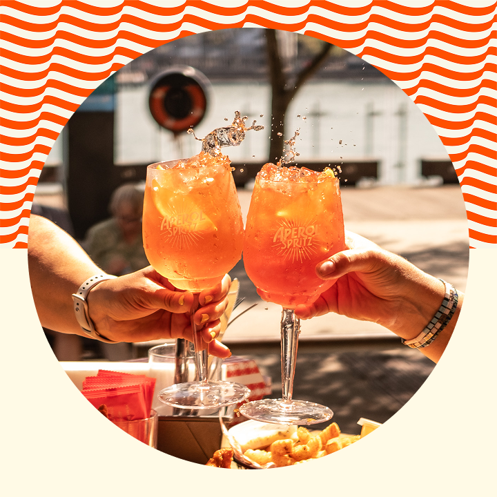 Make a perfect Aperol Spritz