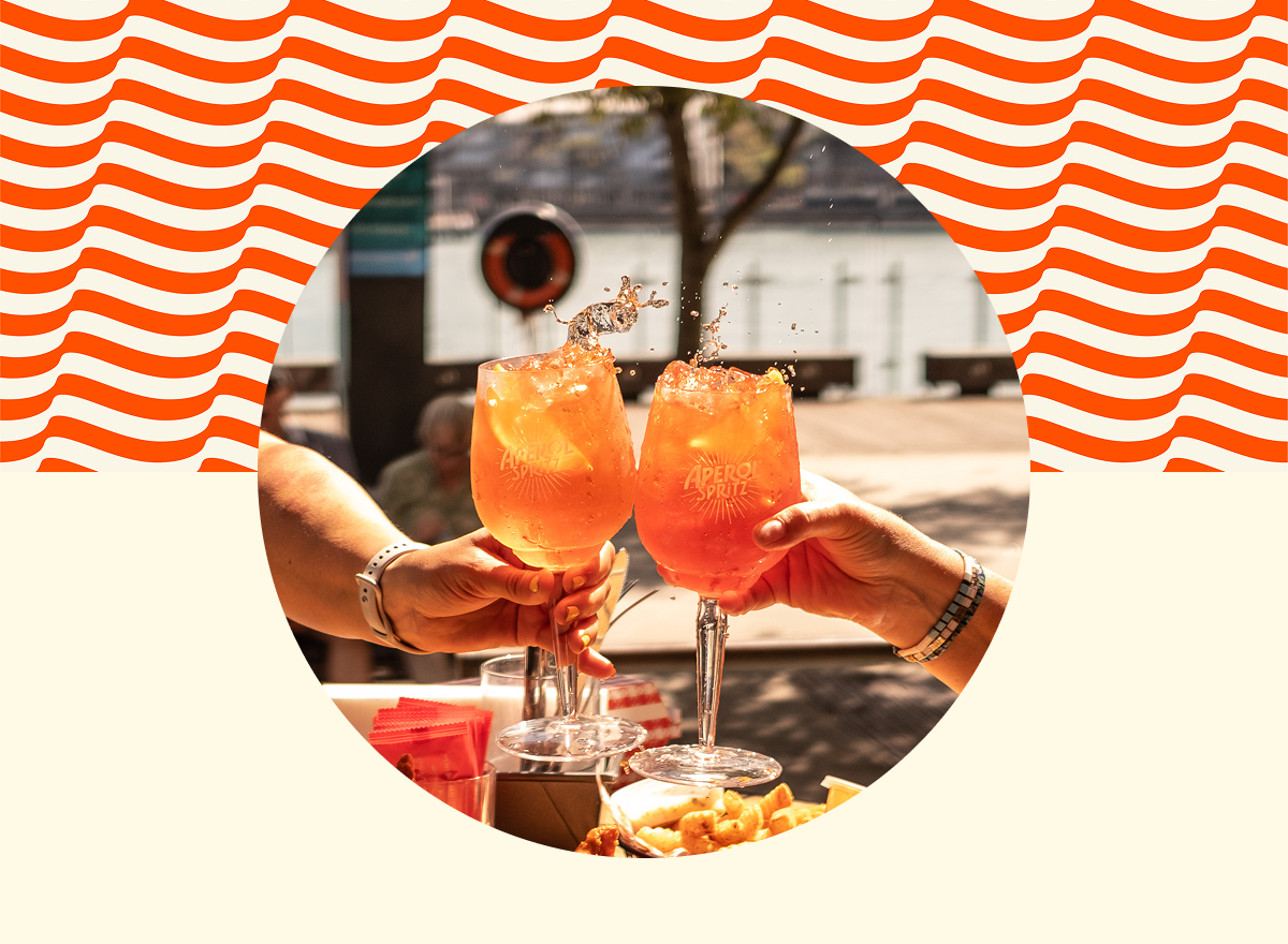 Make a perfect Aperol Spritz